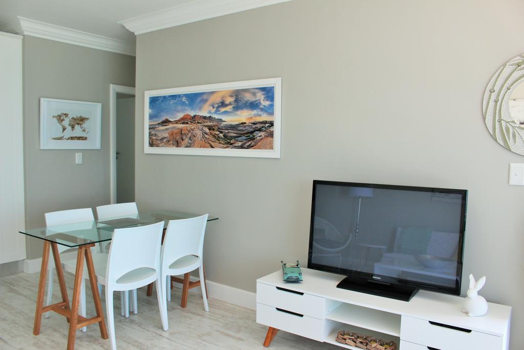 Blouberg Beachfront Apartment Bloubergstrand Habitación foto